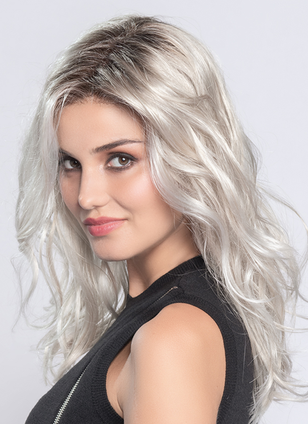 Arrow by Ellen Wille | Left monofilament parting, 100% hand-knotted, for a natural growth appearance and the lace front gives an amazingly natural look.