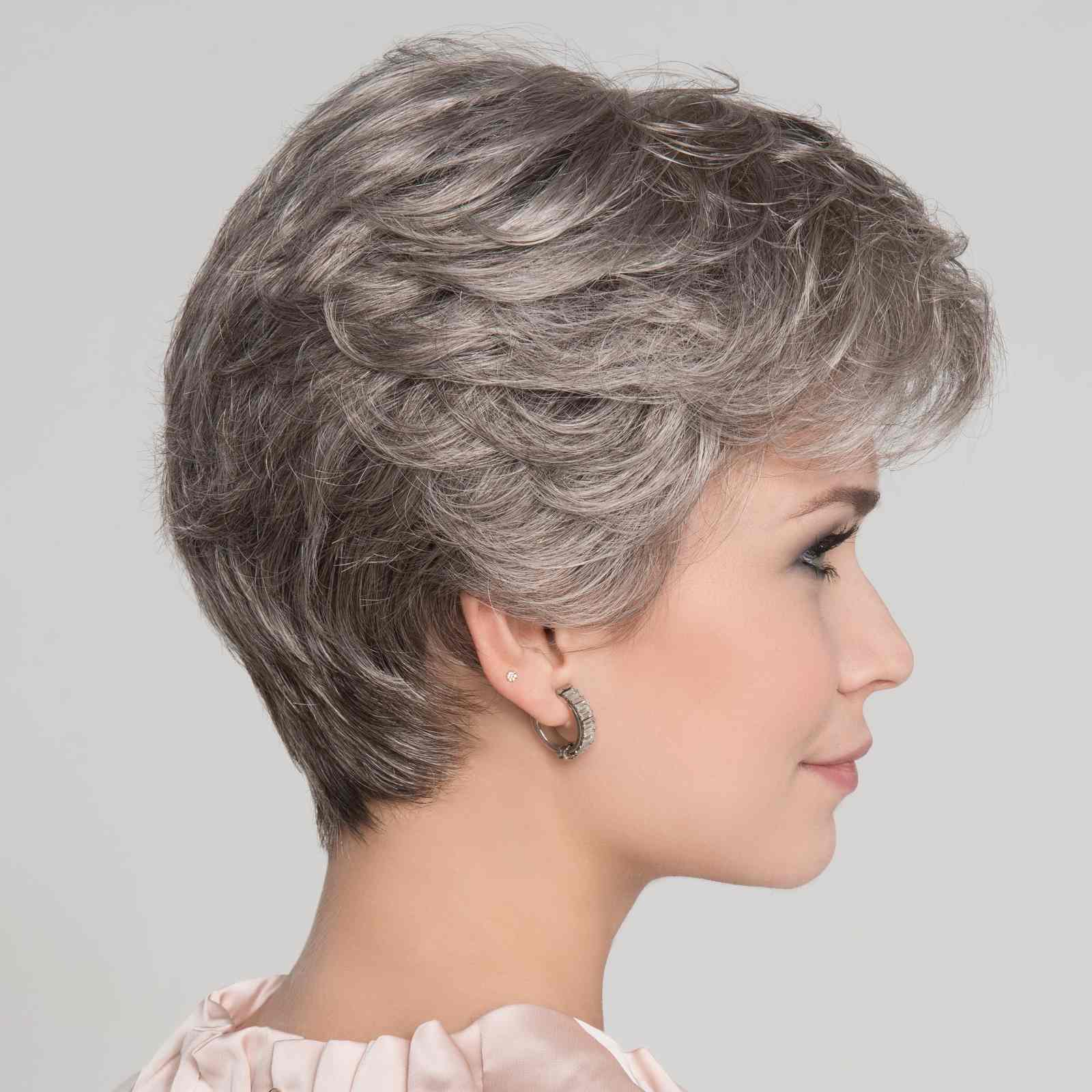 Apart Mono | Full lace front, perfect for a realistic appearance and natural hairline | Dark snow mix Apart Mono | Full lace front, perfect for a realistic appearance and natural hairline | Dark snow mix