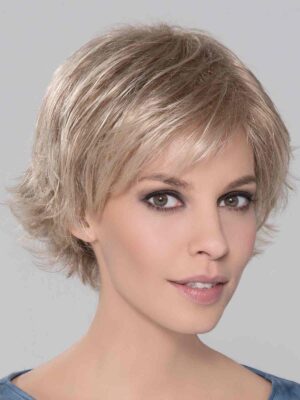 Date by Ellen Wille | A short, textured and layered cut with a wispy bang and flipped ends | Elly-K.com.au