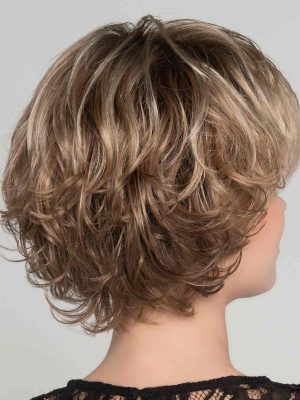 Flair by Ellen Wille | The layers have a soft wave to them, so there is lift and shape throughout | Elly-K.com.au