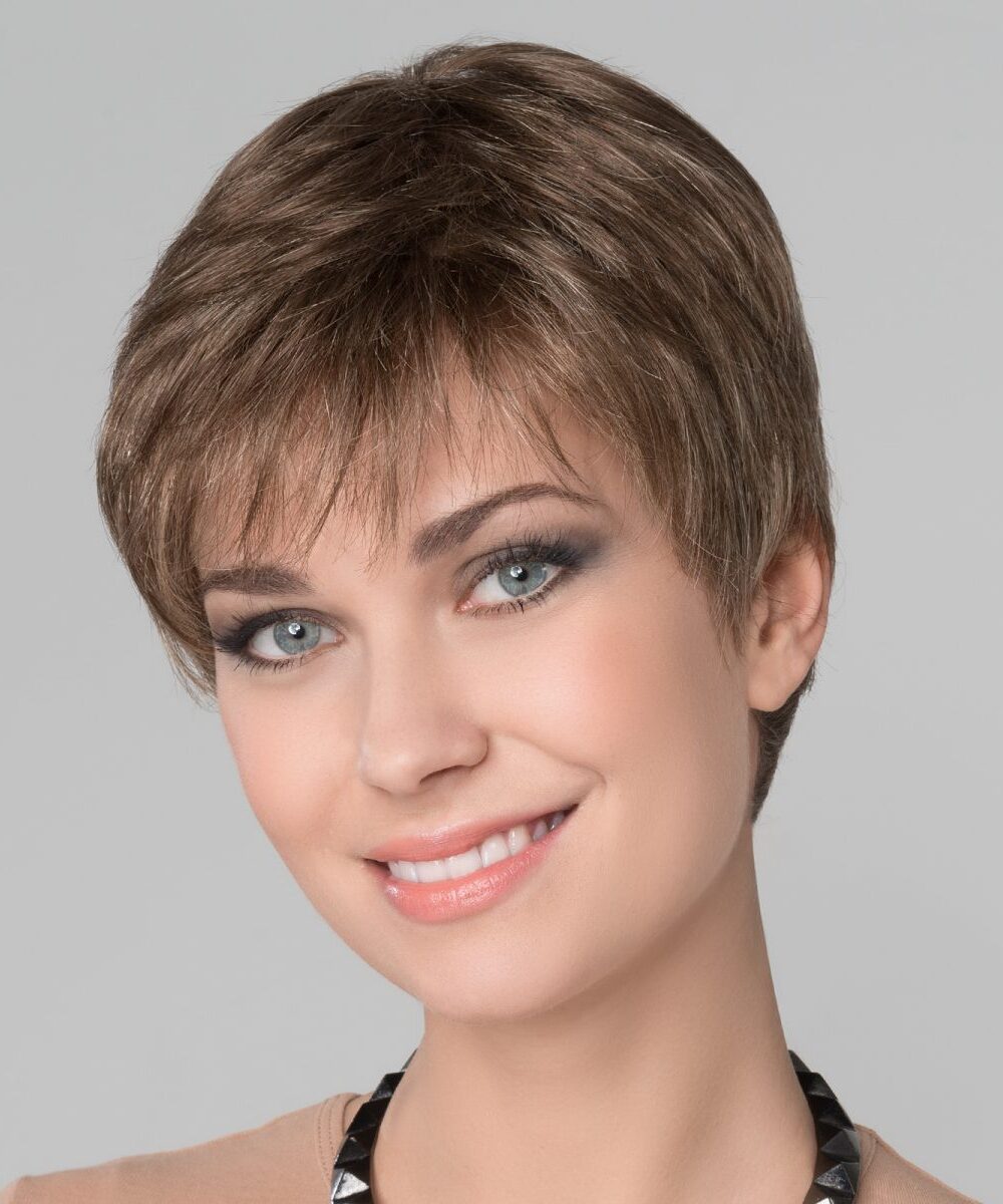 Liza Small | A monofilament top to give the impression of natural hair growth and parting versatility.
