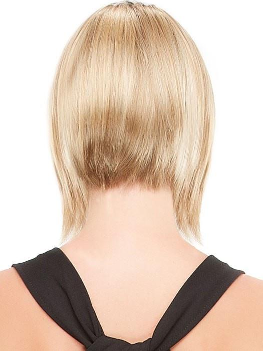 VICTORIA | Angled to be longer in the front and shorter in the back VICTORIA | Angled to be longer in the front and shorter in the back