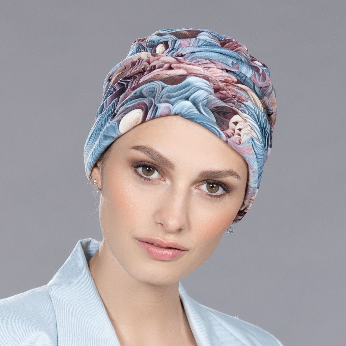 meral-mauve-blue-abstract